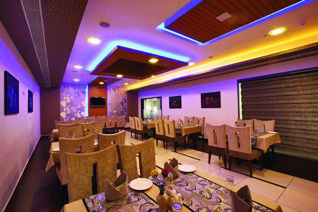 Hotel Aswathy Kodungallūr Extérieur photo